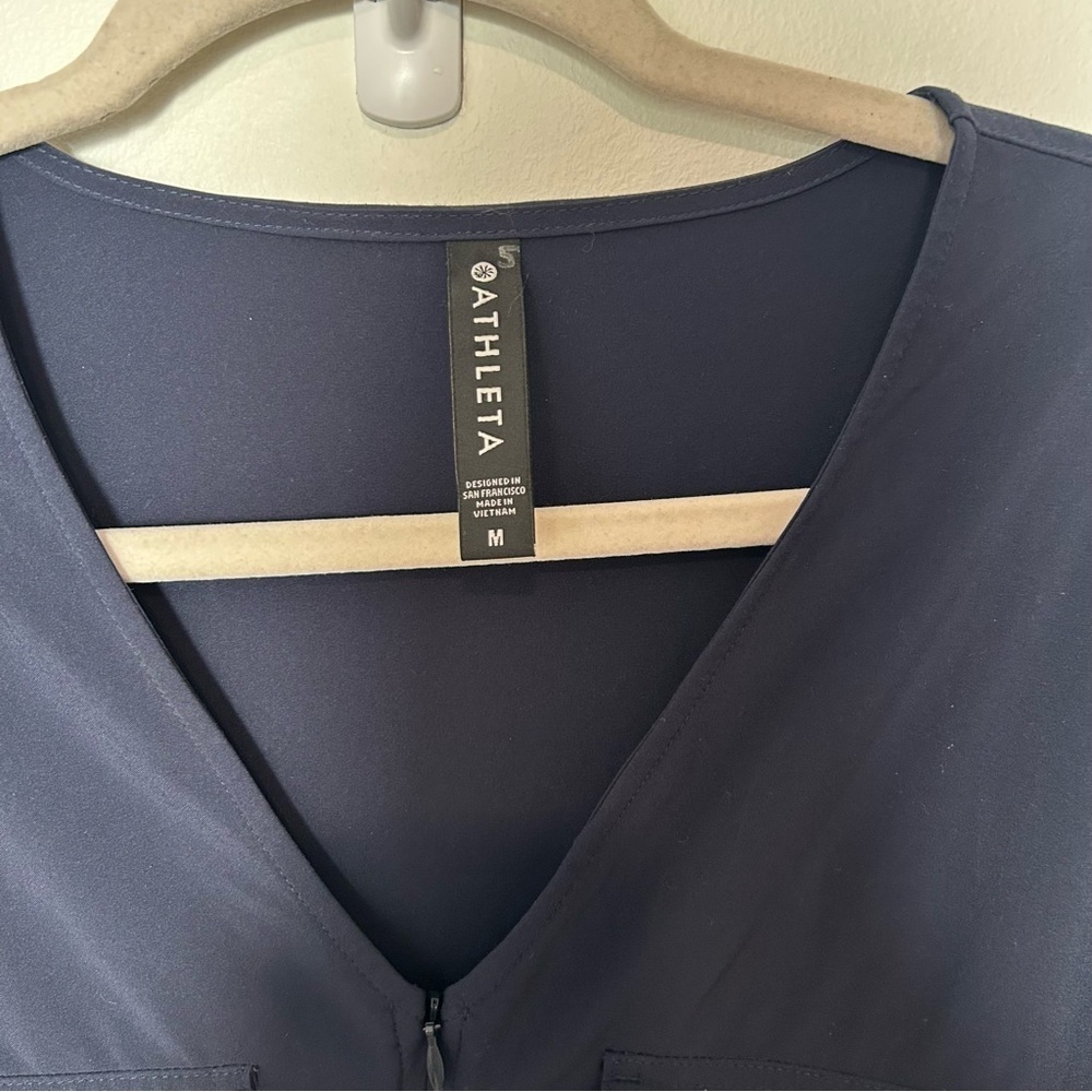Athleta Zuma Jumpsuit in Navy Size Medium - Picture 3 of 8